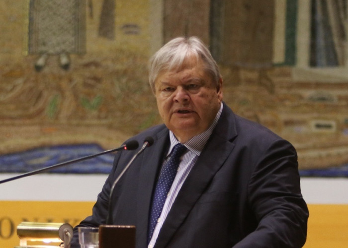 Ευάγγελος Βενιζέλος: Η χώρα έχει καταστεί μη διακυβερνήσιμη