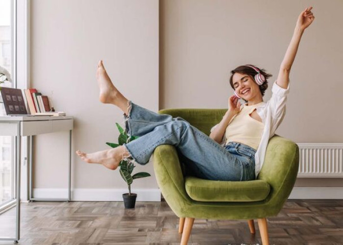 5 τρόποι να βρούμε την ευτυχία μετά τα 50, σύμφωνα με μια ψυχολόγο