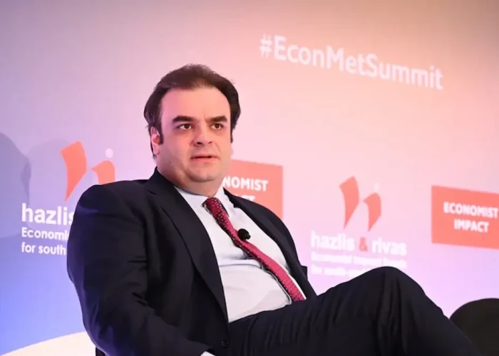 Κυριάκος Πιερρακάκης: «Απάντηση στην ακρίβεια η αύξηση εισοδημάτων»