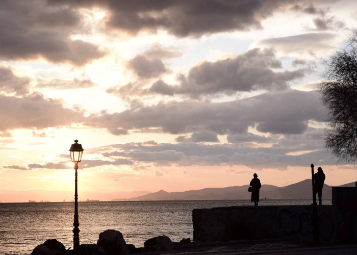 Καιρός: Μικρή πτώση της θερμοκρασίας και αυξημένη υγρασία την Τετάρτη