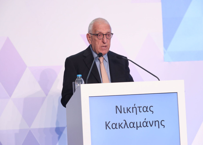 Νικήτας Κακλαμάνης - Δημογραφικό- Από τα 11,2 εκατομμύρια το 2005 στα 10,4 εκατομμύρια το 2020