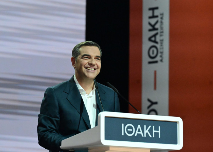 Δημοσκόπηση Prorata -Αίσθηση ασυνέπειας «ως προς τα όσα λέει και πράττει» ο Αλέξης Τσίπρας