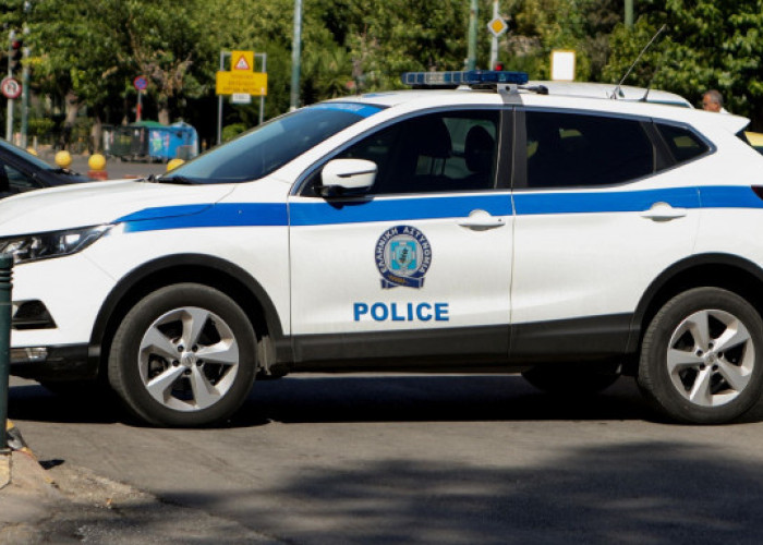 Ανήλικη βρέθηκε με αεροβόλο όπλο στην Καλαμάτα - Συνελήφθη εκείνη και η μητέρα της