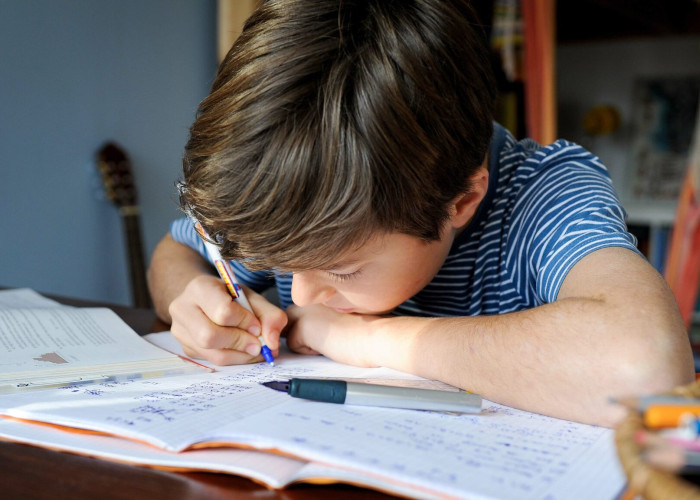 Χρήσιμα tips για να γίνει το παιδί καλύτερος μαθητής