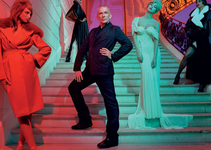 Οι γυναικείες κολεξιόν του Jean Paul Gaultier σε έναν τόμο