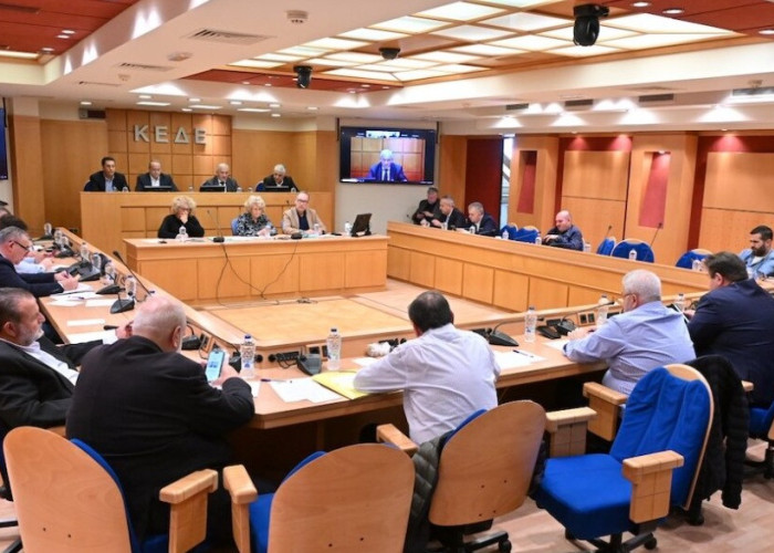 Με απόφαση της ΚΕΔΕ την Παρασκευή 19 Δεκεμβρίου κλείνουν τα δημαρχεία