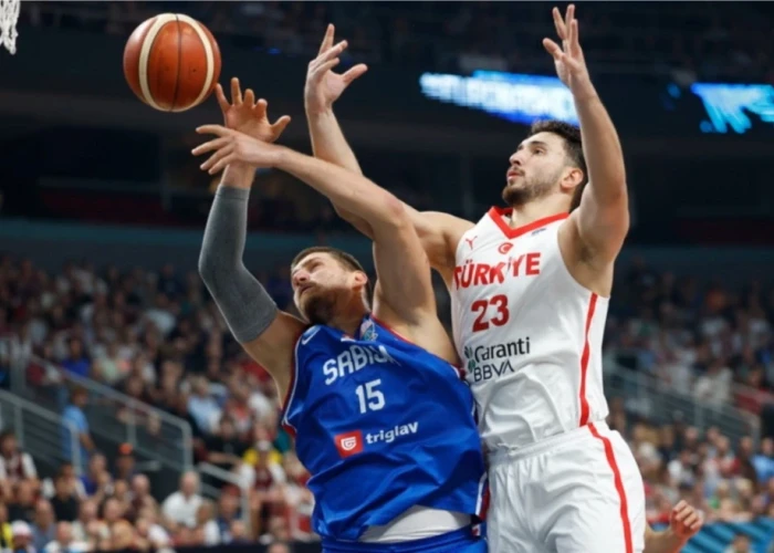 Μετά τον Αντετοκούνμπο και ο Γιόκιτς μπήκε στο στόχαστρο του Σενγκούν: «Δεν μπορείς να τον ακουμπήσεις, κερδίζει φάουλ κάθε φορά»