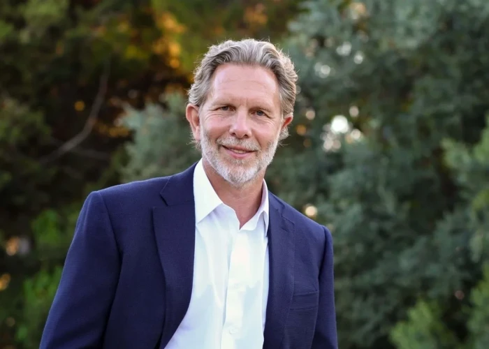 Παύλος Γερουλάνος- Θέλετε να σας πω από ποιους εκβιάζεται η κυβέρνηση;