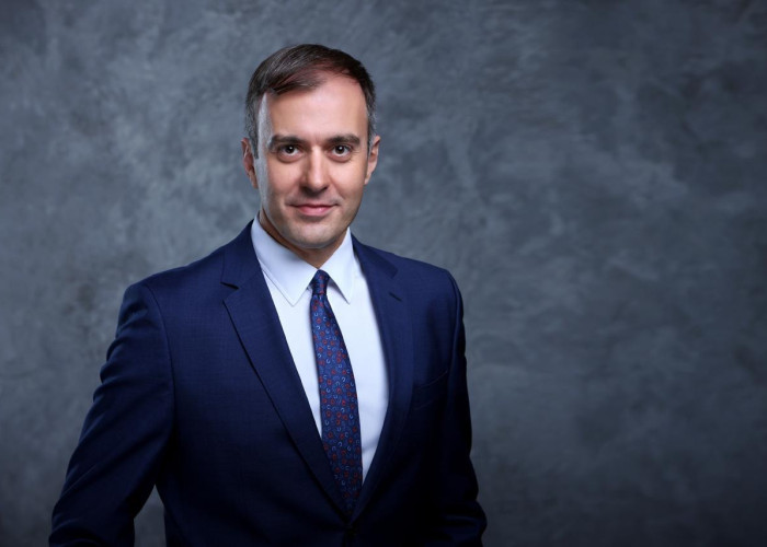 Τάσος Χατζηβασιλείου-Αναβαθμίζουμε τις Ένοπλες Δυνάμεις χωρίς να είμαστε πολεμοχαρείς