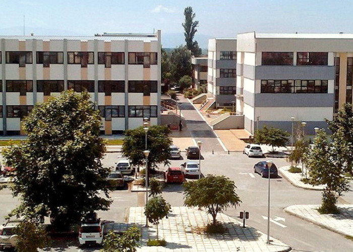 Κάθειρξη οκτώ ετών στον καθηγητή του ΤΕΙ Σερρών που έπαιρνε «φακελάκι» από φοιτητές για να τους περνάει στα μαθήματα