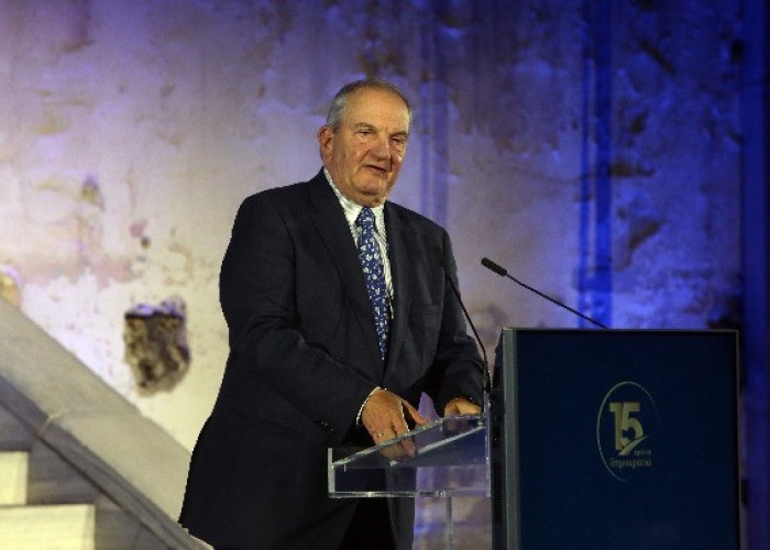 Κώστας Καραμανλής: Δοκιμάζεται η Δημοκρατία και η ποιότητά της