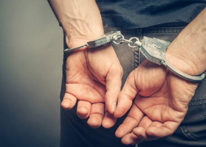 Βόλος: Συνελήφθη αξιωματικός του Λιμενικού για αποπλάνηση ανηλίκων