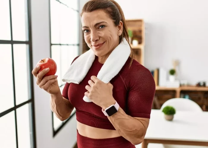 Γιατί κοντά στα 40 κάνουμε εύκολα κοιλιά και παχαίνουμε – Πώς να αποφύγουμε