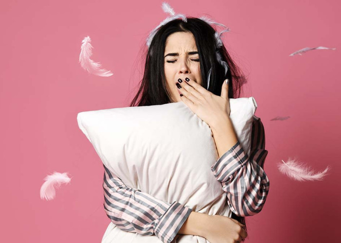 Πώς το ξενύχτι αυξάνει τον καρδιαγγειακό κίνδυνο – Τι δείχνει νέα μελέτη για τα «νυχτοπούλια»