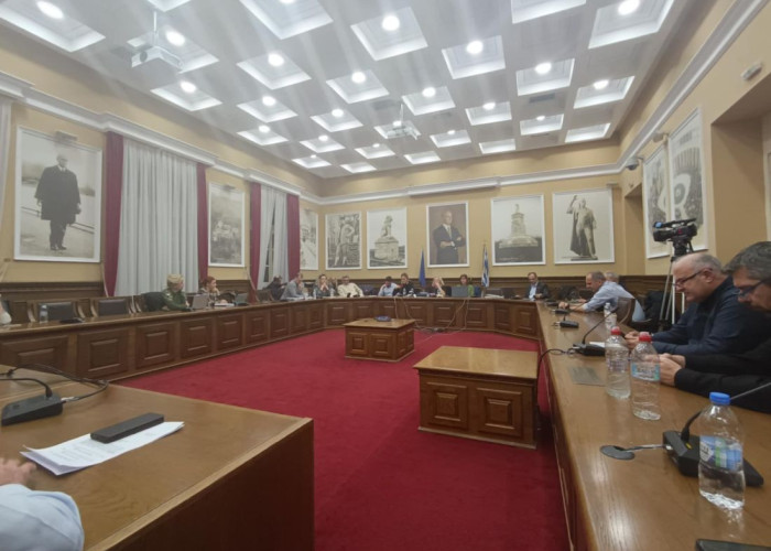 Τη Τετάρτη διπλή συνεδρίαση του Δημοτικού Συμβουλίου