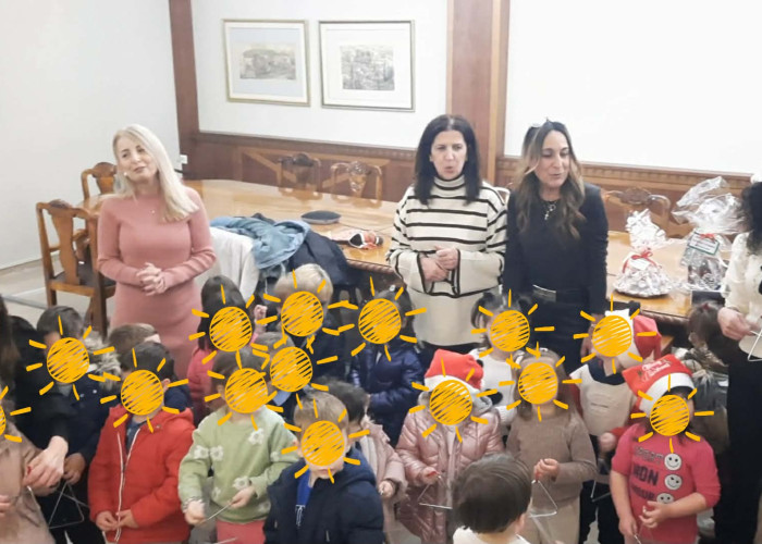 Χριστουγεννιάτικα κάλαντα από τις μαθήτριες και τους μαθητές των Παιδικών σταθμών του Δήμου Σερρών