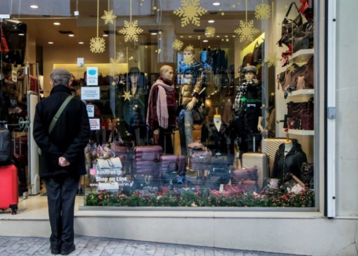 Το ωράριο των καταστημάτων σήμερα στην αγορά των Σερρών