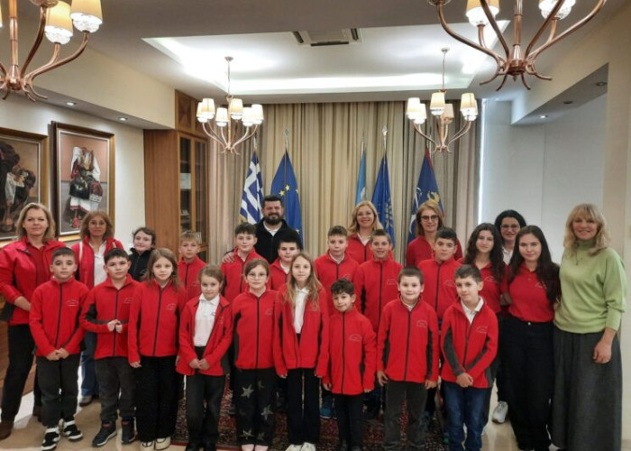Μαθήτριες και μαθητές από το Halchiu Ρουμανίας στο Δήμο Σερρών