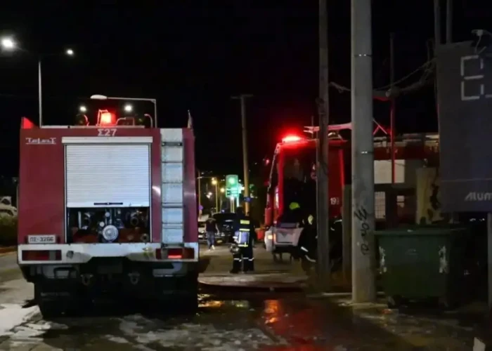 Φωτιά σε διαμέρισμα στην Καισαριανή: Άμεση επέμβαση της Πυροσβεστικής