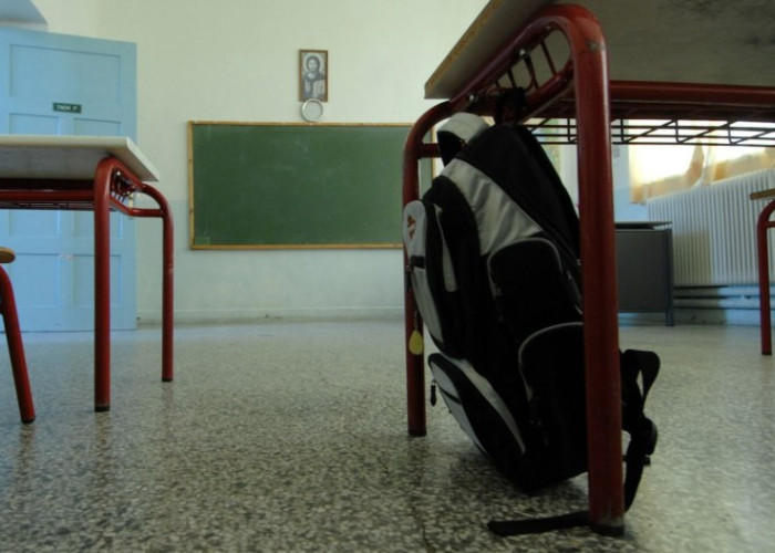 Σέρρες: Σοκάρει η περιγραφή της μητέρας του 13χρονου που φιμώθηκε με χαρτοταινία από καθηγήτρια (βίντεο)