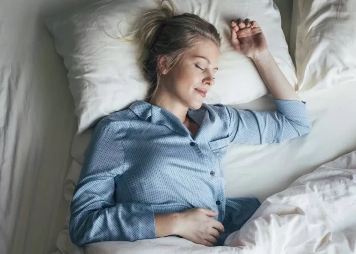 Για πρώτη φορά οι επιστήμονες είδαν τι κάνει ο εγκέφαλος μας στον βαθύ ύπνο – Και είναι θαυματουργό