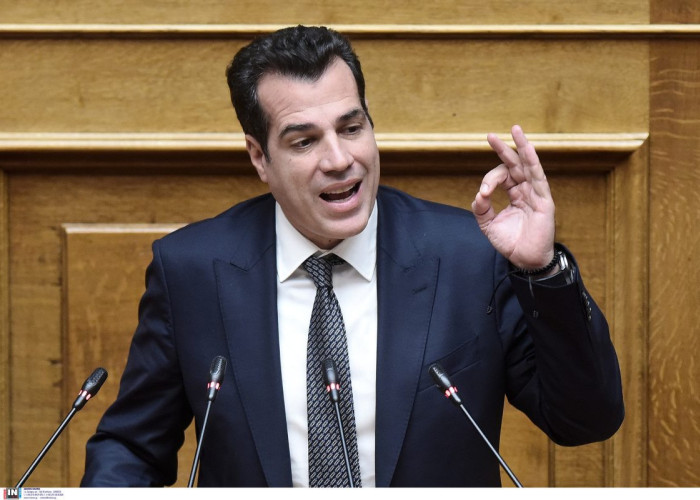 Πλεύρης εναντίον Ράμμου για τη Banda Entopica: Τόνοι αίματος χύθηκαν για να απελευθερωθούμε από Τούρκους, Βούλγαρους και Σλάβους