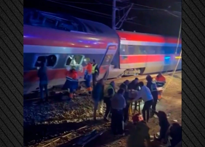 Σύγκρουση τρένων στην Ισπανία: Στους 39 οι νεκροί, «εξαιρετικά παράξενο δυστύχημα» λέει ο υπουργός Μεταφορών