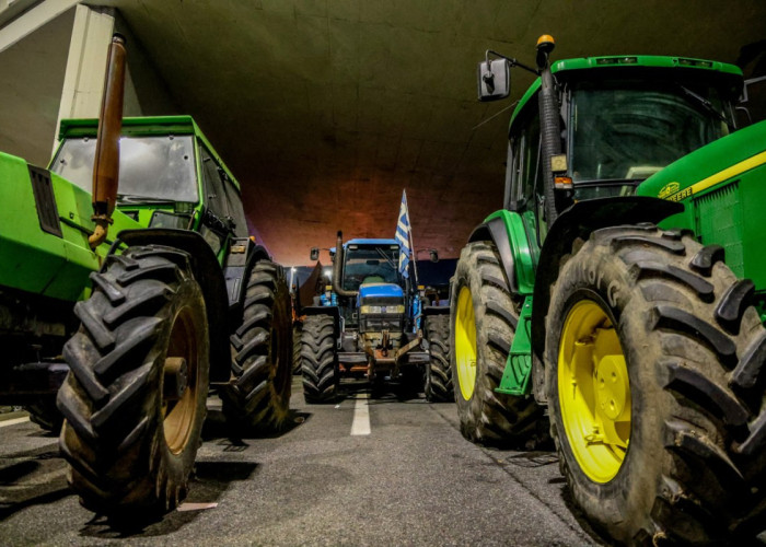 Ψίχουλα αυτά που δίνει η κυβέρνηση-9 Για αυτό συνεχίζουν τα μπλόκα