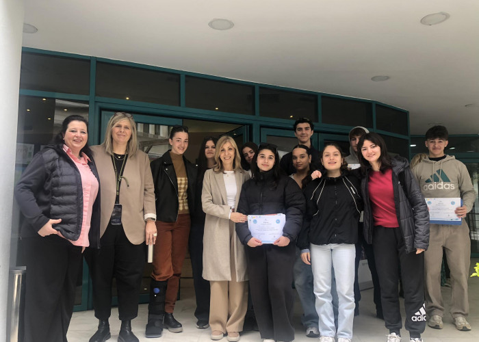 “Meine grüne Traumschule”: Το οικολογικό όνειρο των μαθητών του 3ου ΓΕΛ Σερρών ταξίδεψε στην Ημερίδα για τη Γερμανική Γλώσσα