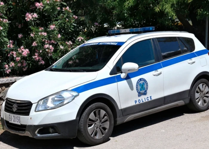 Συνελήφθη Αιγύπτιος που απείλησε με μαχαίρι δύο γυναίκες και ένα ηλικιωμένο ζευγάρι στο Ηράκλειο της Κρήτης