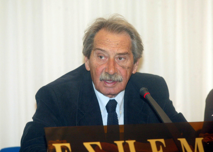 Πέθανε ο δημοσιογράφος Αντώνης Κούρτης, ηγετική μορφή στη δημοσιογραφία της Θεσσαλονίκης