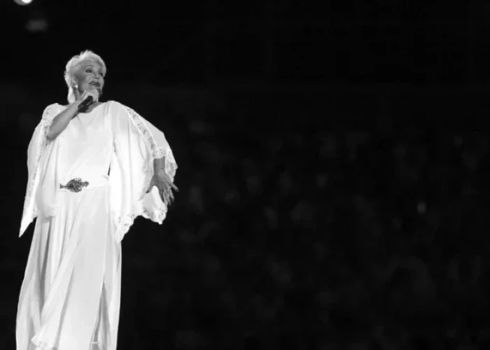 Τα αίτια θανάτου της Μαρινέλλας & η βαθιά πίστη - Έσβησε στο «καταφύγιο» της από...