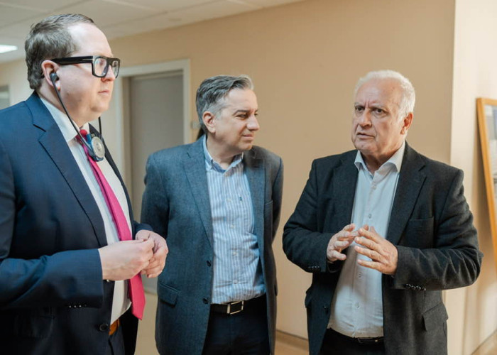 Επίσκεψη γερμανικής αντιπροσωπείας του CDU και του Ιδρύματος Konrad Adenauer στο Νοσοκομείο Σερρών