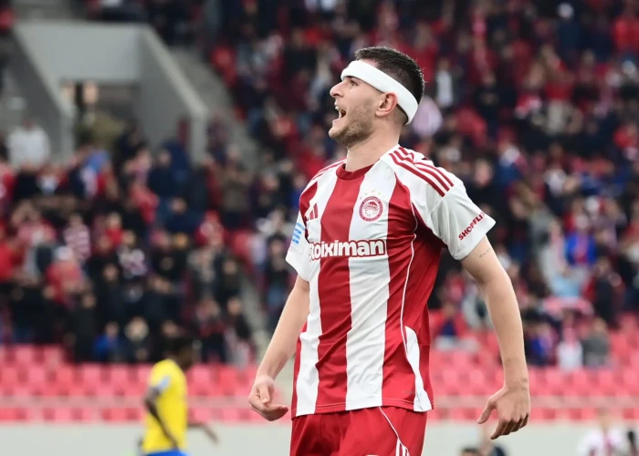 Ολυμπιακός – Παναιτωλικός 2-0: Πιρόλα και Γιαζίτσι υπέγραψαν την επιστροφή των Πειραιωτών στην κορυφή της Super League