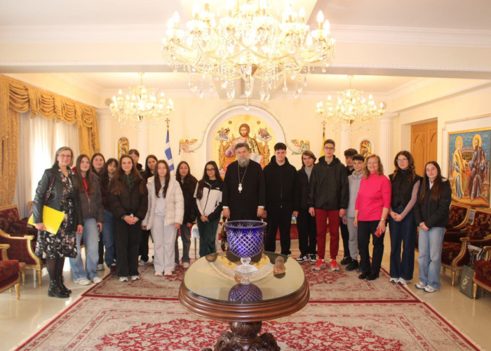 Επίσκεψη μαθητών Γυμνασίων στον Μητροπολίτη Σερρών