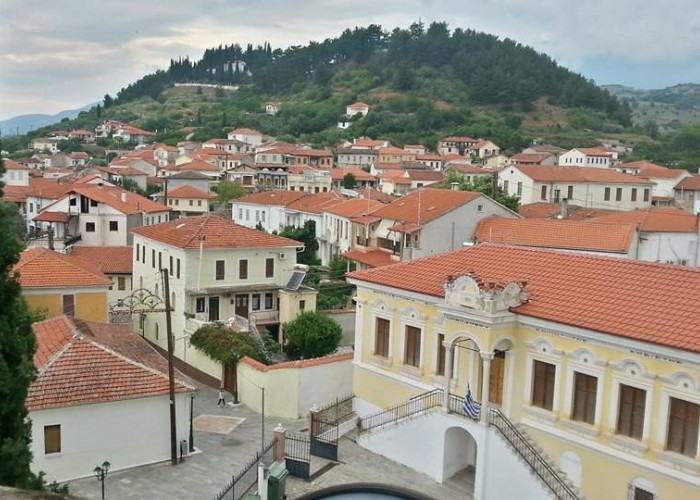 «Ο Εμμανουήλ Παπάς»: Κυβέρνηση και Υπουργείο Παιδείας να αναλάβουν τις ευθύνες τους!