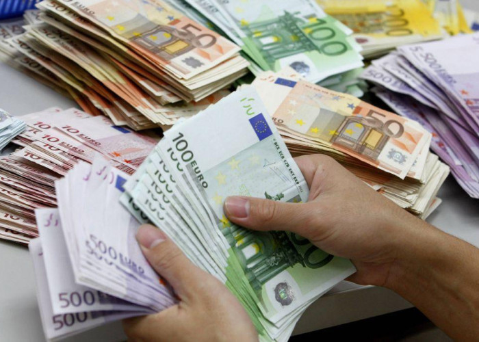 Για την κυβέρνηση ανεβαίνει το κόστος της πανδημίας