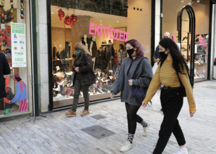 Μικροαλλαγές στο ωράριο των καταστημάτων