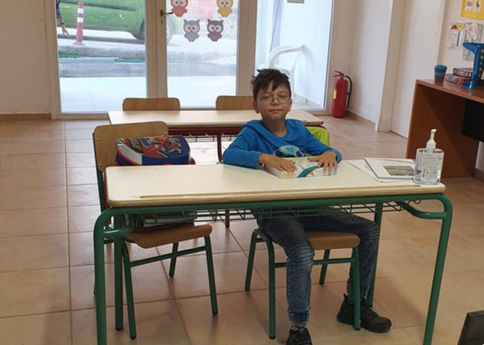 Παρέλαση 28η Οκτωβρίου: Η συγκινητική ιστορία του 9χρονου Τάσου που θα παρελάσει στο Μαθράκι