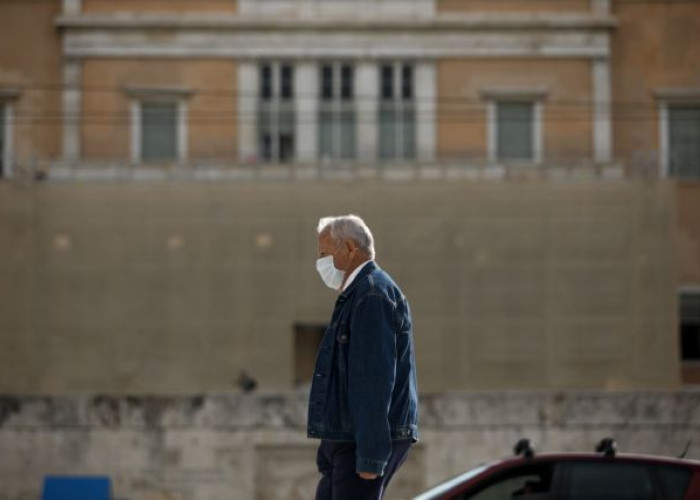 Νέα μέτρα – Πρόστιμο 100 ευρώ κάθε μήνα σε ανεμβολίαστους άνω των 60 ετών