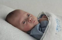 Γνωρίστε Τον Πιο Δυνατό Έλληνα Στον Κόσμο: Γεννήθηκε 395 Γραμμάρια Και Επέζησε!!!