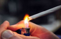 ΠΟΣΑ ΤΣΙΓΑΡΑ ΤΗΝ ΗΜΕΡΑ ΚΑΝΟΥΝ ΖΗΜΙΑ;