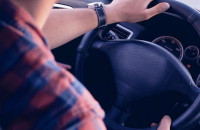 ΨΗΦΙΣΜΑ: ΣΥΜΦΩΝΕΙΤΕ ΝΑ ΔΙΝΕΤΕ ΤΟ ΔΙΠΛΩΜΑ ΟΔΗΓΗΣΗΣ ΑΠΟ ΤΗΝ ΗΛΙΚΙΑ ΤΩΝ 17 ΣΤΗΝ ΕΛΛΑΔΑ;