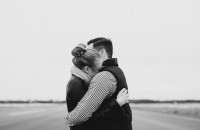 ΤΟ ΧΑΔΙ ΚΑΙ Η ΑΓΚΑΛΙΑ ΜΕΙΩΝΟΥΝ ΤΟ ΑΓΧΟΣ, ΤΟΥΣ ΠΑΛΜΟΥΣ ΤΗΣ ΚΑΡΔΙΑΣ ΚΑΙ ΤΗΝ ΥΨΗΛΗ ΠΙΕΣΗ!