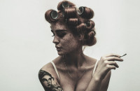 ΜΗΝ ΚΑΝΕΙΣ ΠΟΤΕ ΟΤΙ ΔΕΝ ΘΑ ΗΘΕΛΕΣ ΝΑ ΚΑΝΟΥΝ ΣΕ ΕΣΕΝΑ!