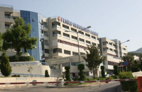 «ΤΟ ΠΑΙΔΙ ΜΟΥ ΠΕΘΑΝΕ ΑΠΟ ΜΙΑ ΑΠΛΗ ΣΚΩΛΗΚΟΕΙΔΙΤΙΔΑ» – ΣΥΓΚΛΟΝΙΖΕΙ Ο ΠΑΤΕΡΑΣ ΤΗΣ 13ΧΡΟΝΗΣ ΜΑΘΗΤΡΙΑΣ!