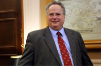 ΚΟΤΖΙΑΣ: O KAMMENOΣ ΗΘΕΛΕ ΝΑ ΡΙΞΕΙ ΤΗΝ ΚΥΒΕΡΝΗΣΗ ΑΛΛΑ ΔΕΝ ΘΑ ΤΟΝ ΑΚΟΛΟΥΘΟΥΣΑΝ ΟΙ ΒΟΥΛΕΥΤΕΣ ΤΟΥ!