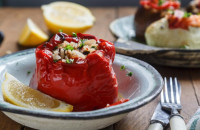 Συνταγή για παραδοσιακά γεμιστά από τον Γιάννη Λουκάκο