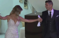 Καλλονή νύφη από την Λαμία χόρεψε τσάμικο στο γάμο της και το βίντεο κάνει θραύση