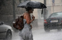 Κακοκαιρία δίχως τέλος: Πού θα χτυπήσει η «Ψυχρή Λίμνη» με βροχές και κεραυνούς